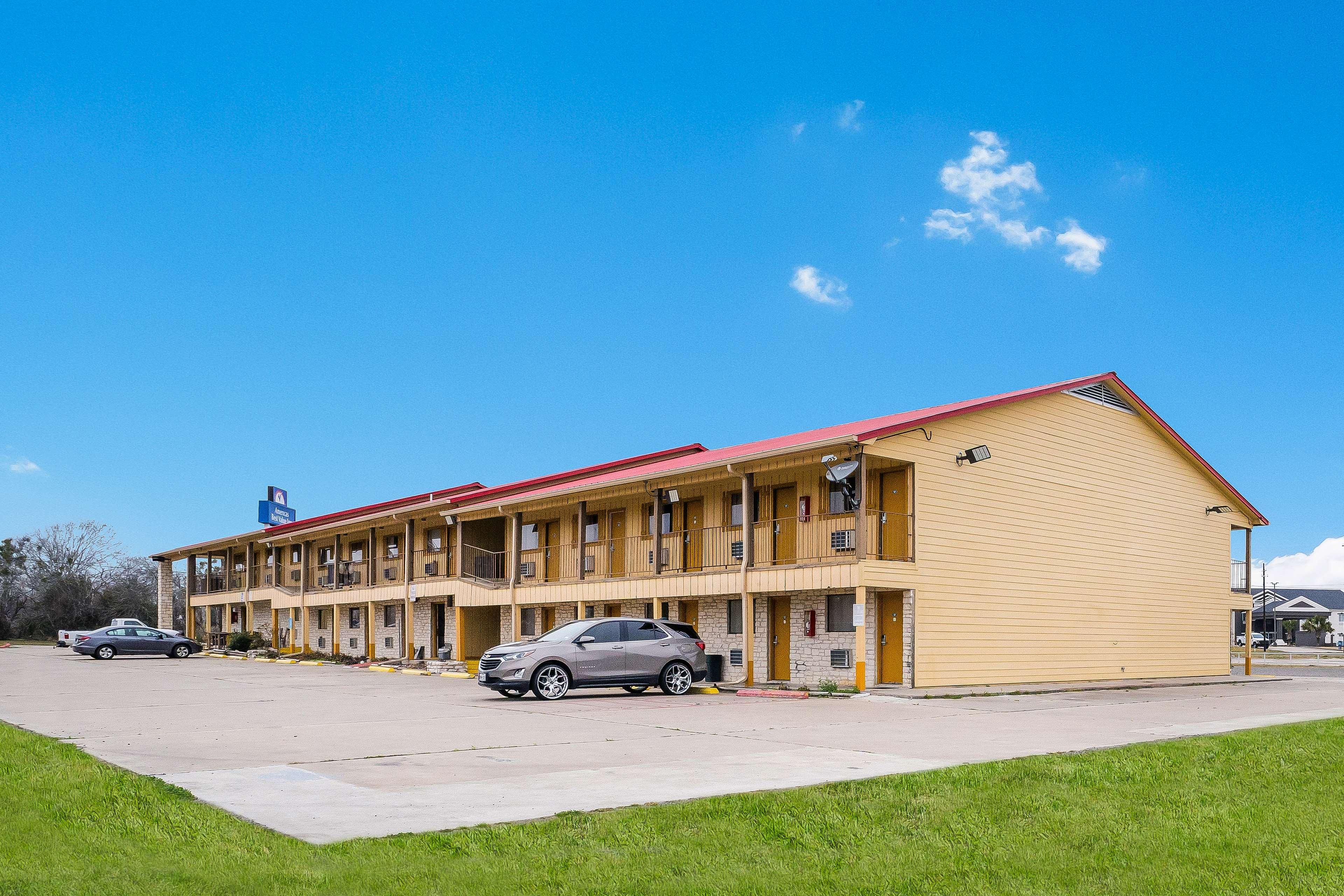 Americas Best Value Inn Refugio Exterior foto